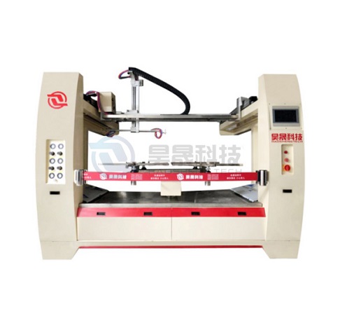 五軸往復(fù)機(jī) 五軸往復(fù)機(jī)